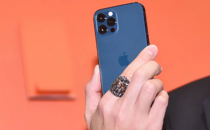 林口苹果手机维修分享iPhone12系列重启方法教程 