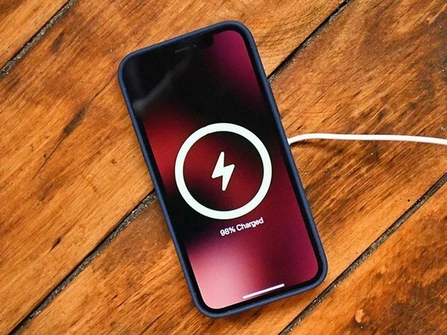 林口苹果手机维修分享iPhone 12可以随便充电吗 